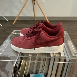 Women’s Nike AF1 07” PRM